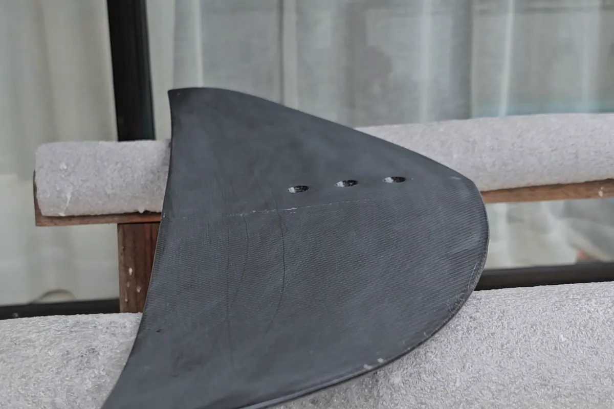 The same stabilizer, smooth and even, with the centerline marked again